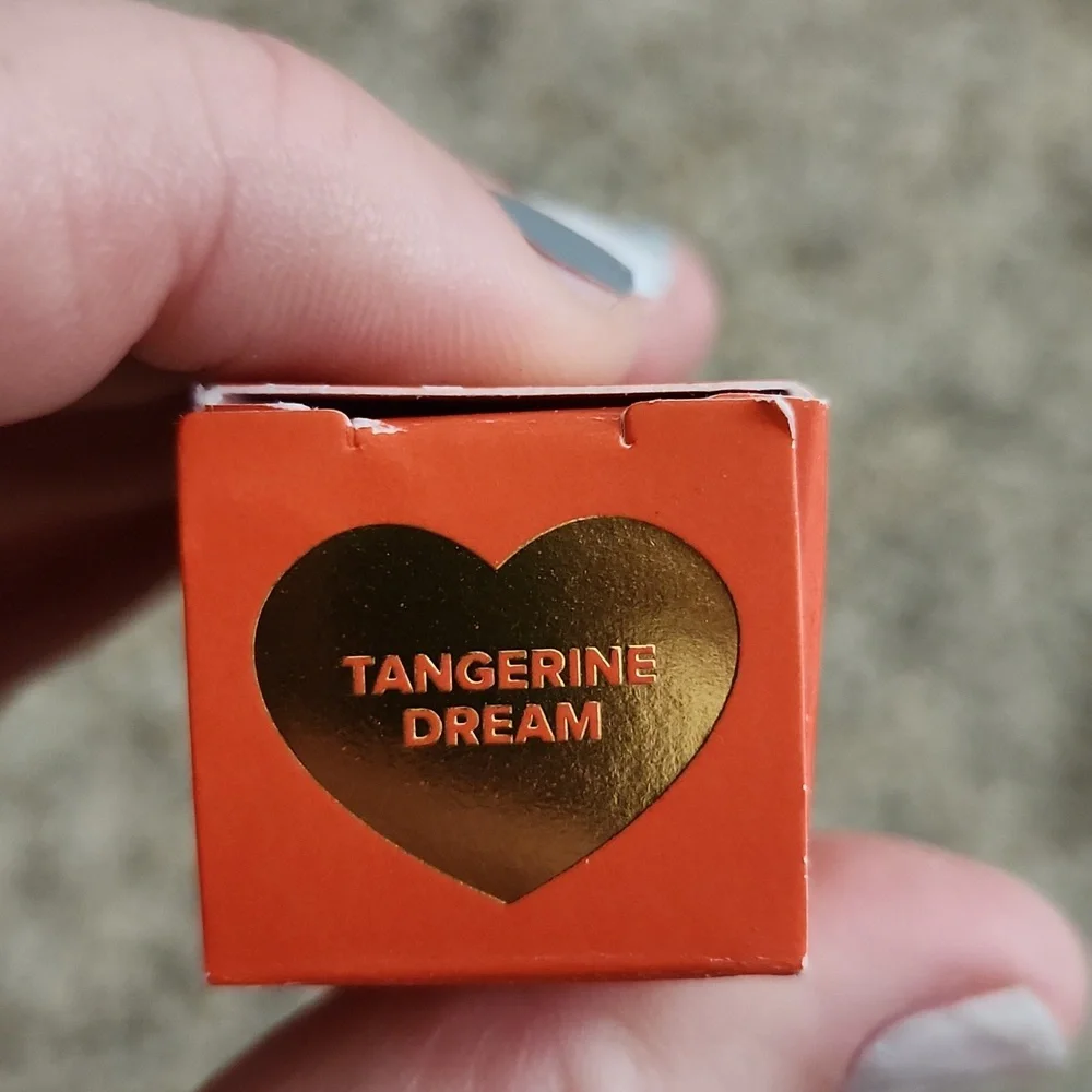 Too Faced Lip Injection Extreme in Tangerine Dream